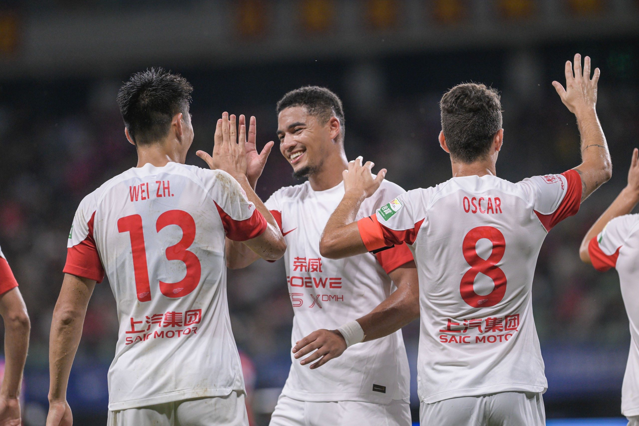 海港3-0大胜！中超半程大变天，国安35分夺冠，18岁新星射手榜第3(18年中超国安对恒大录像)